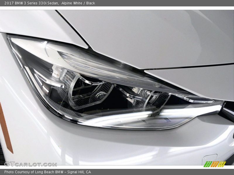 Alpine White / Black 2017 BMW 3 Series 330i Sedan
