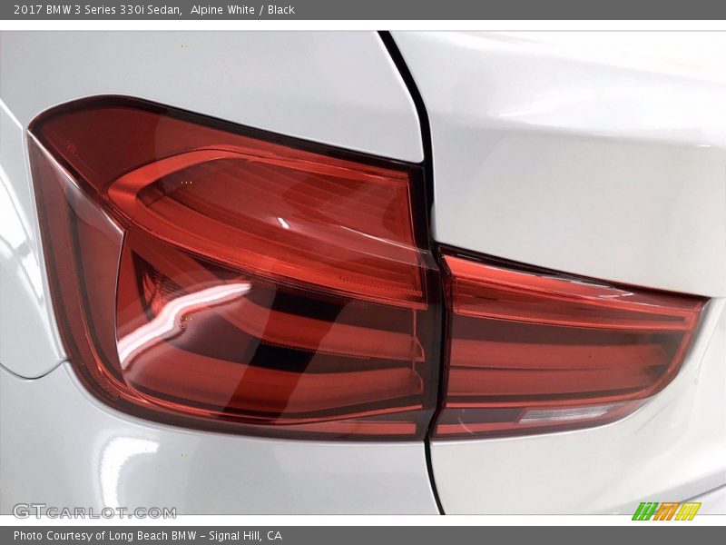 Alpine White / Black 2017 BMW 3 Series 330i Sedan