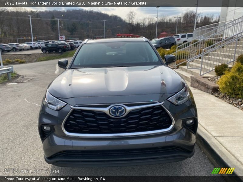 Magnetic Gray Metallic / Graphite 2021 Toyota Highlander Hybrid Limited AWD