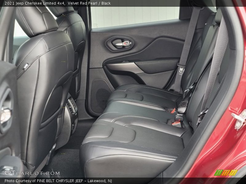 Velvet Red Pearl / Black 2021 Jeep Cherokee Limited 4x4