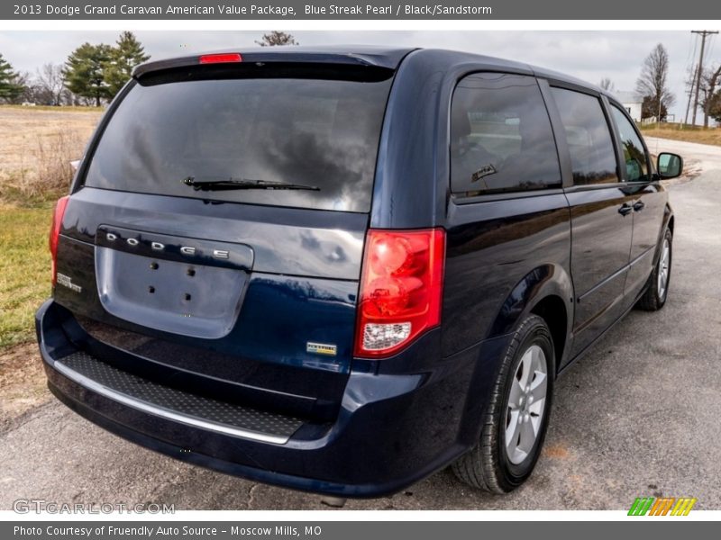 Blue Streak Pearl / Black/Sandstorm 2013 Dodge Grand Caravan American Value Package