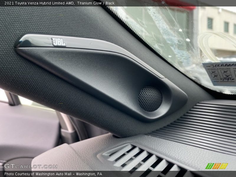 Titanium Glow / Black 2021 Toyota Venza Hybrid Limited AWD