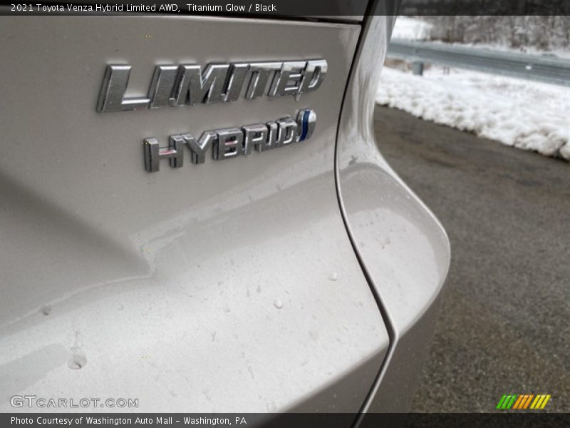 Titanium Glow / Black 2021 Toyota Venza Hybrid Limited AWD