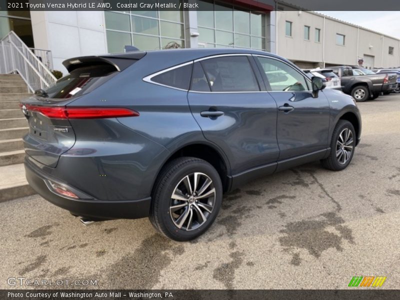 Coastal Gray Metallic / Black 2021 Toyota Venza Hybrid LE AWD