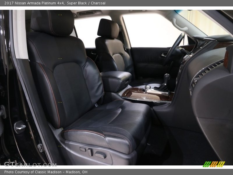 Super Black / Charcoal 2017 Nissan Armada Platinum 4x4