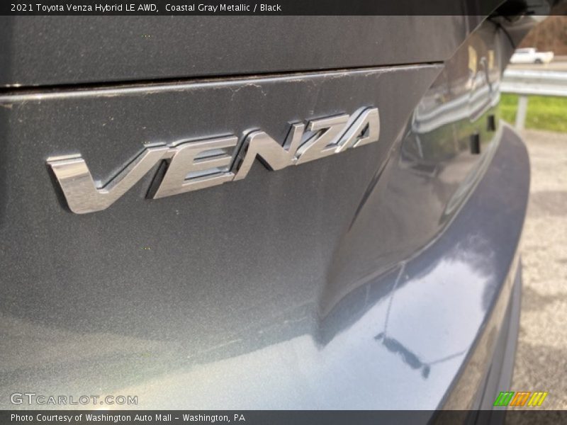 Coastal Gray Metallic / Black 2021 Toyota Venza Hybrid LE AWD