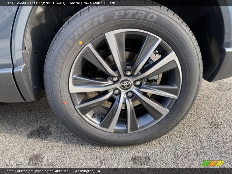 Coastal Gray Metallic / Black 2021 Toyota Venza Hybrid LE AWD