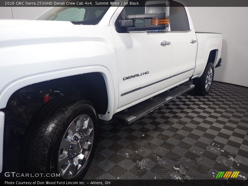 Summit White / Jet Black 2016 GMC Sierra 2500HD Denali Crew Cab 4x4