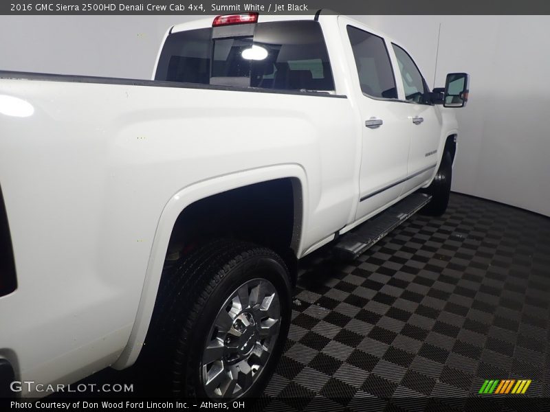 Summit White / Jet Black 2016 GMC Sierra 2500HD Denali Crew Cab 4x4