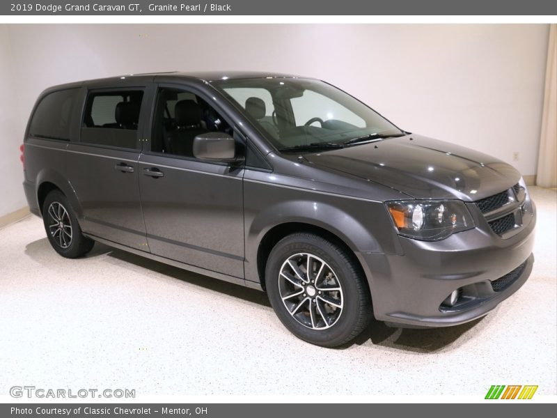 Granite Pearl / Black 2019 Dodge Grand Caravan GT