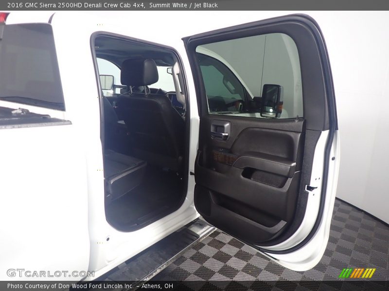 Summit White / Jet Black 2016 GMC Sierra 2500HD Denali Crew Cab 4x4