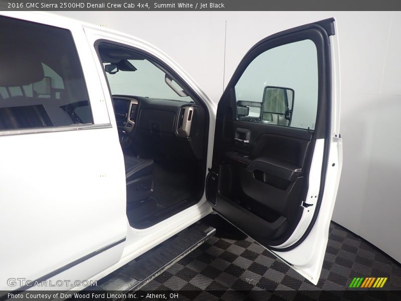 Summit White / Jet Black 2016 GMC Sierra 2500HD Denali Crew Cab 4x4