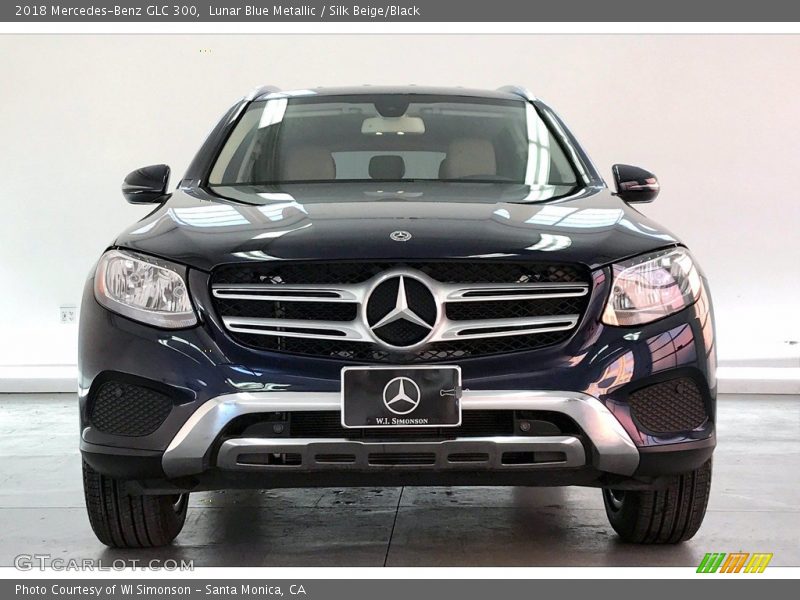 Lunar Blue Metallic / Silk Beige/Black 2018 Mercedes-Benz GLC 300