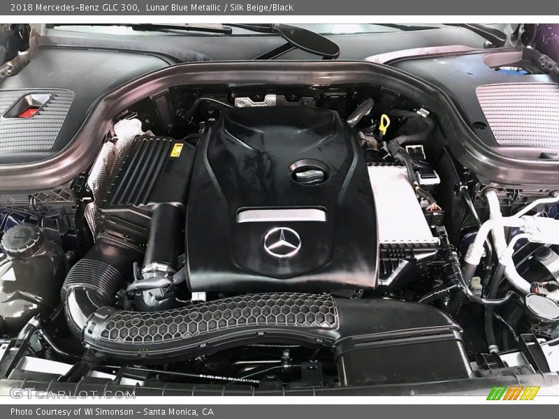 Lunar Blue Metallic / Silk Beige/Black 2018 Mercedes-Benz GLC 300