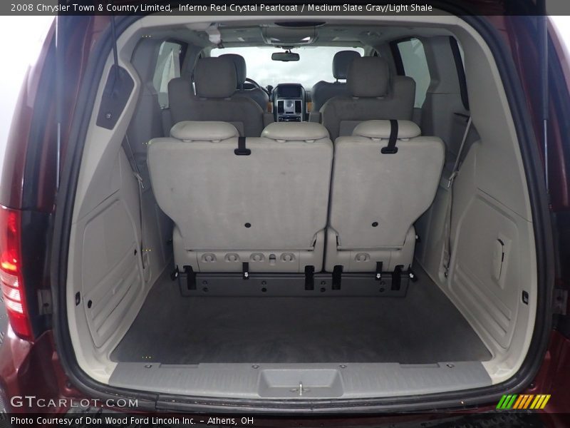Inferno Red Crystal Pearlcoat / Medium Slate Gray/Light Shale 2008 Chrysler Town & Country Limited