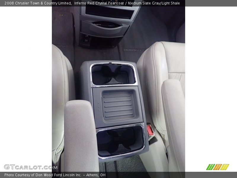 Inferno Red Crystal Pearlcoat / Medium Slate Gray/Light Shale 2008 Chrysler Town & Country Limited