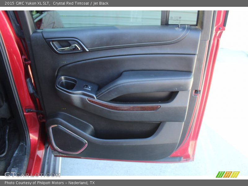 Door Panel of 2015 Yukon XL SLT