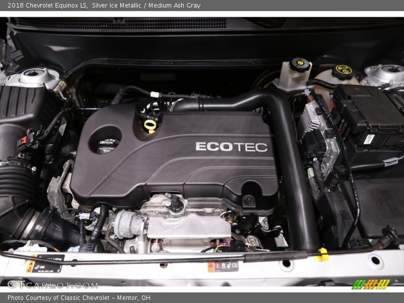 Silver Ice Metallic / Medium Ash Gray 2018 Chevrolet Equinox LS