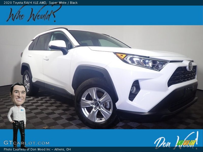 Super White / Black 2020 Toyota RAV4 XLE AWD