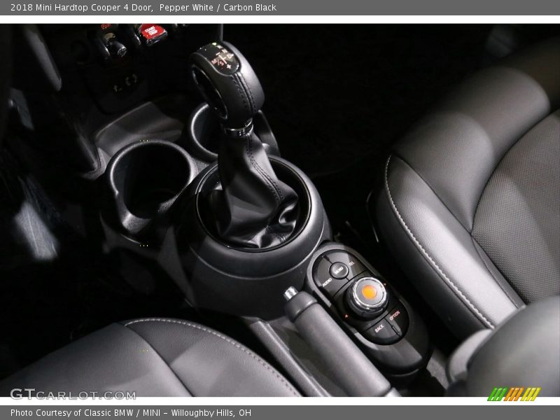 Pepper White / Carbon Black 2018 Mini Hardtop Cooper 4 Door