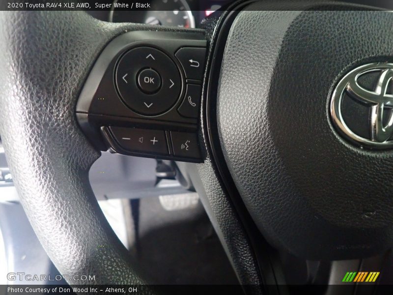 Super White / Black 2020 Toyota RAV4 XLE AWD