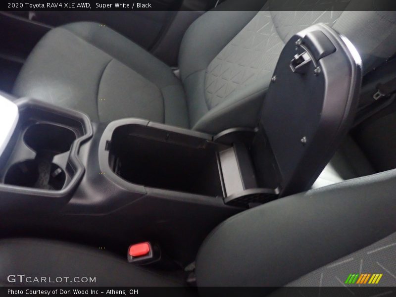 Super White / Black 2020 Toyota RAV4 XLE AWD