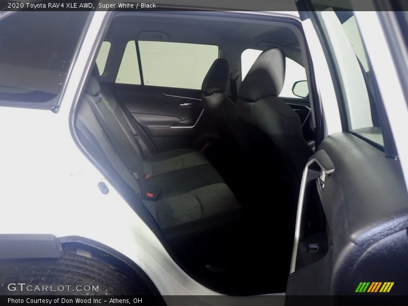 Super White / Black 2020 Toyota RAV4 XLE AWD