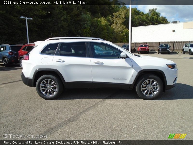 Bright White / Black 2021 Jeep Cherokee Latitude Lux 4x4
