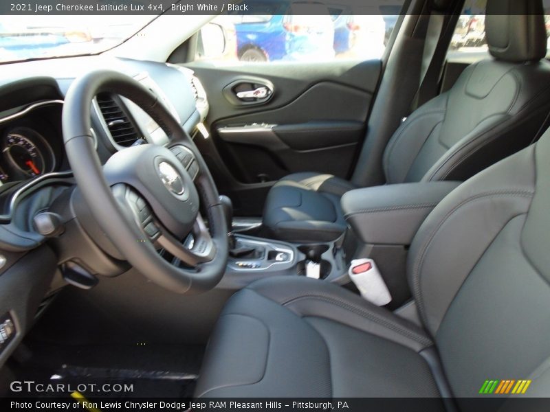 Bright White / Black 2021 Jeep Cherokee Latitude Lux 4x4