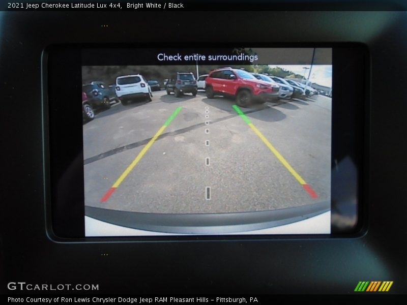 Bright White / Black 2021 Jeep Cherokee Latitude Lux 4x4