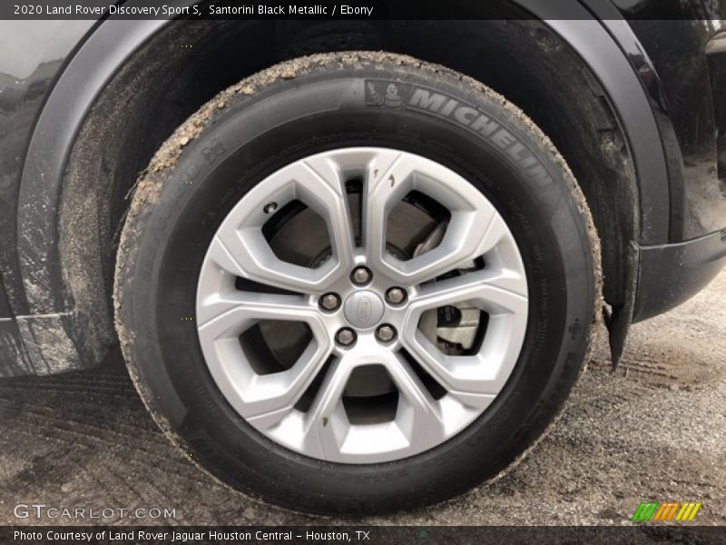  2020 Discovery Sport S Wheel
