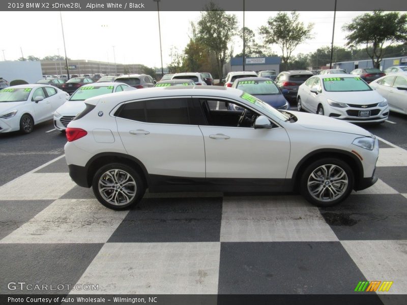 Alpine White / Black 2019 BMW X2 sDrive28i