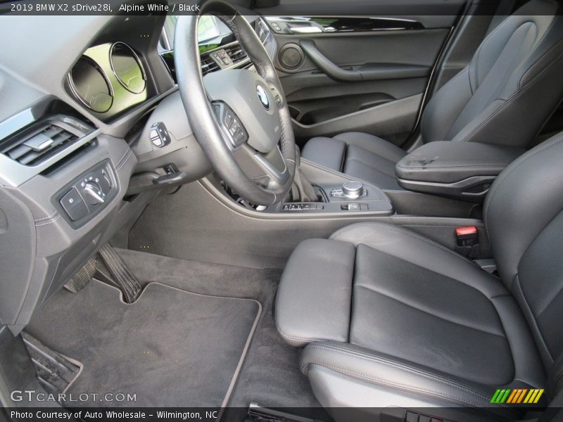 Alpine White / Black 2019 BMW X2 sDrive28i