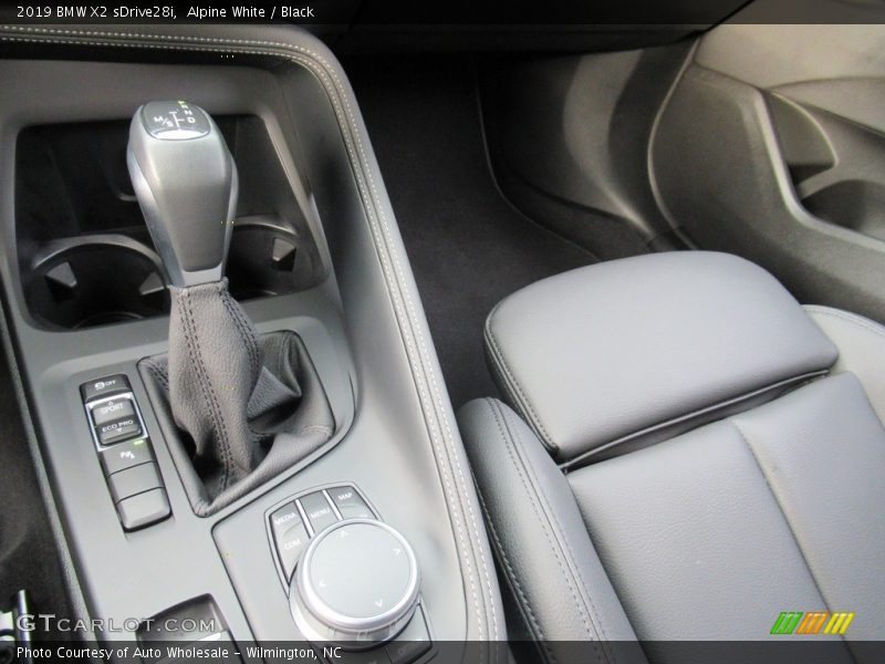 Alpine White / Black 2019 BMW X2 sDrive28i