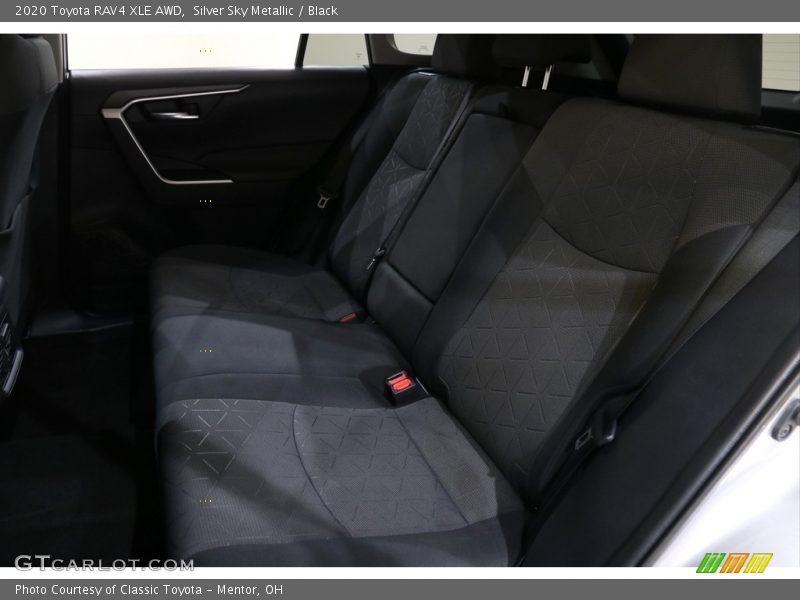 Silver Sky Metallic / Black 2020 Toyota RAV4 XLE AWD