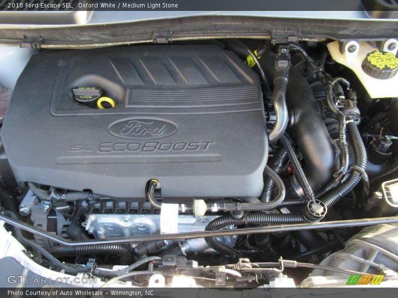 Oxford White / Medium Light Stone 2018 Ford Escape SEL