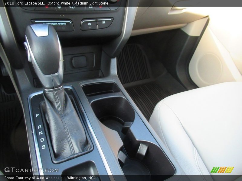 Oxford White / Medium Light Stone 2018 Ford Escape SEL