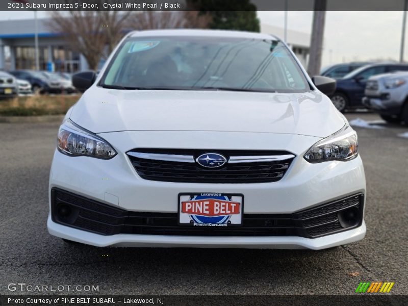 Crystal White Pearl / Black 2021 Subaru Impreza 5-Door