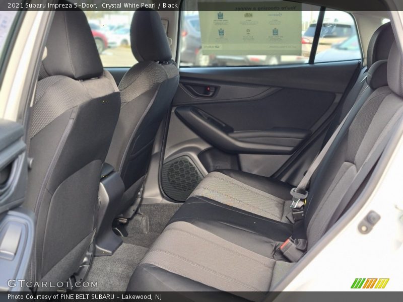 Crystal White Pearl / Black 2021 Subaru Impreza 5-Door