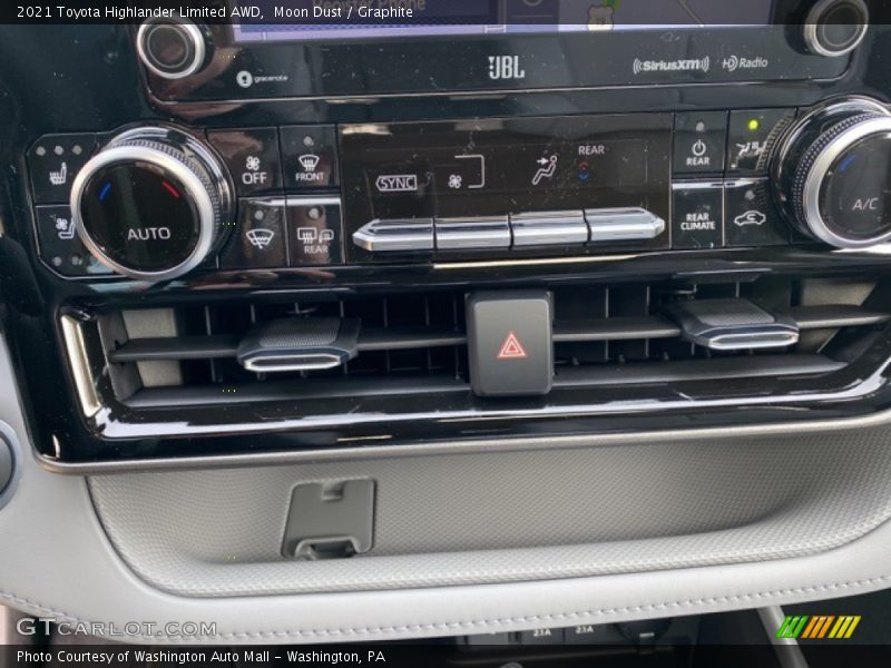 Moon Dust / Graphite 2021 Toyota Highlander Limited AWD
