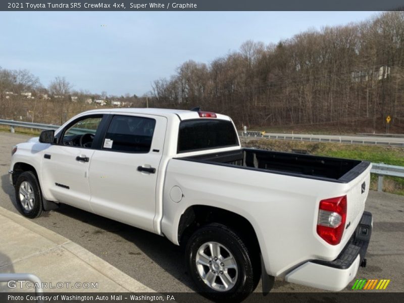 Super White / Graphite 2021 Toyota Tundra SR5 CrewMax 4x4