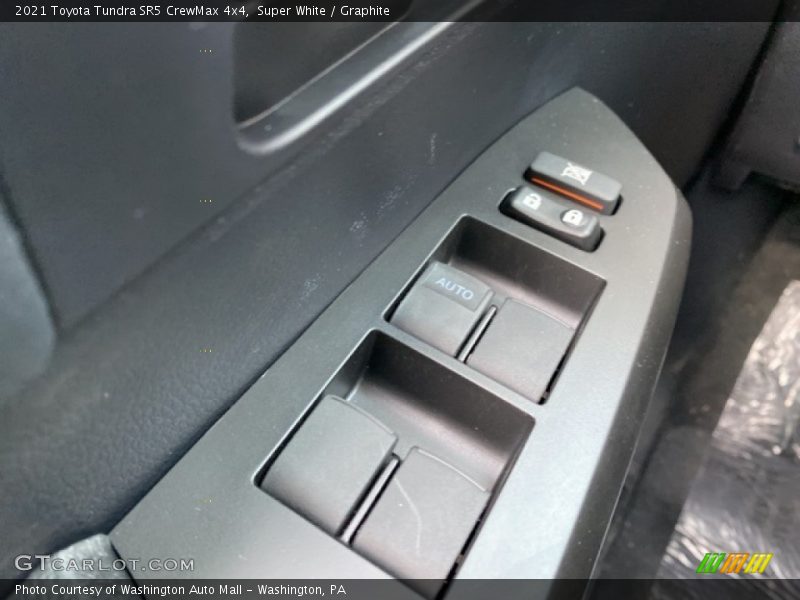 Super White / Graphite 2021 Toyota Tundra SR5 CrewMax 4x4