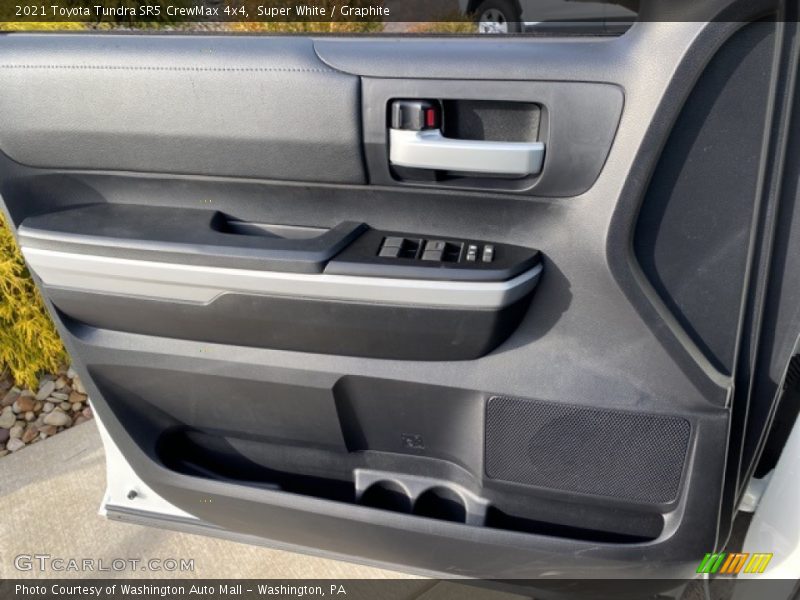 Super White / Graphite 2021 Toyota Tundra SR5 CrewMax 4x4