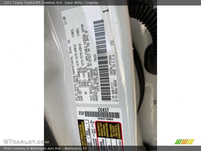 Super White / Graphite 2021 Toyota Tundra SR5 CrewMax 4x4