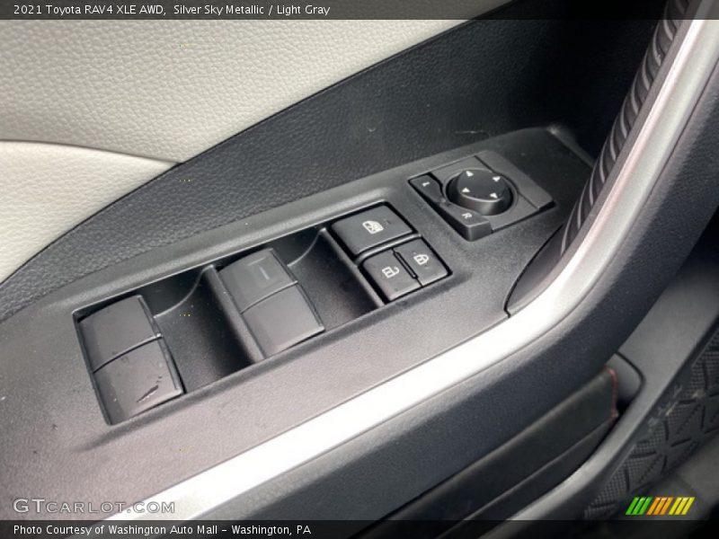Silver Sky Metallic / Light Gray 2021 Toyota RAV4 XLE AWD