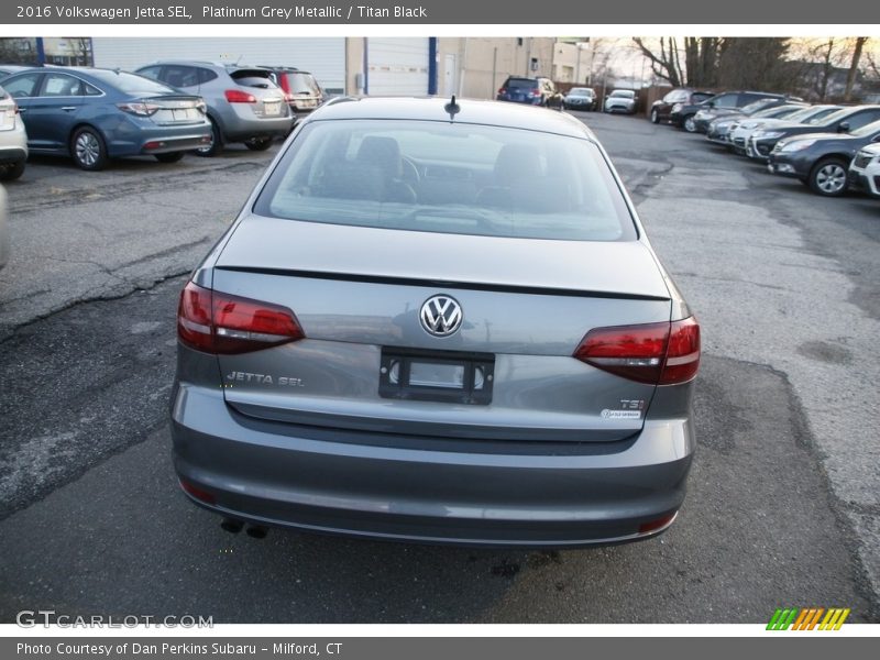 Platinum Grey Metallic / Titan Black 2016 Volkswagen Jetta SEL