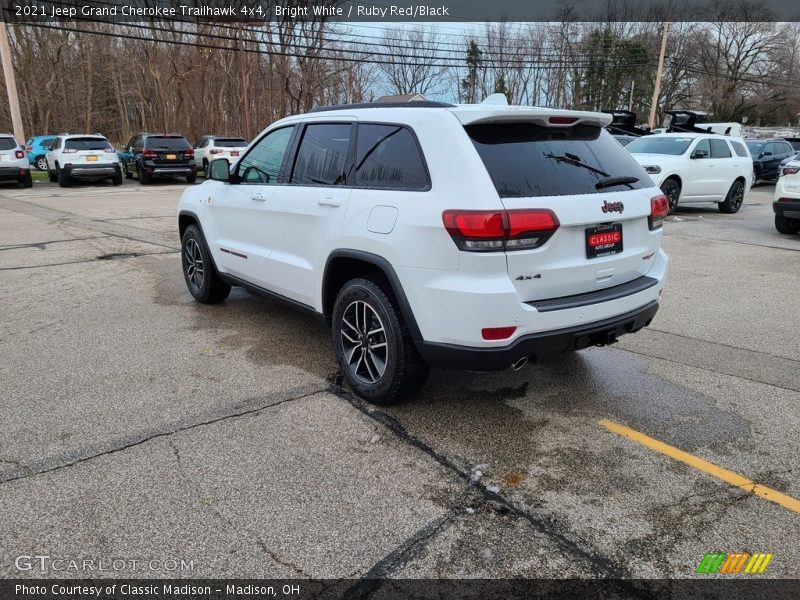 Bright White / Ruby Red/Black 2021 Jeep Grand Cherokee Trailhawk 4x4