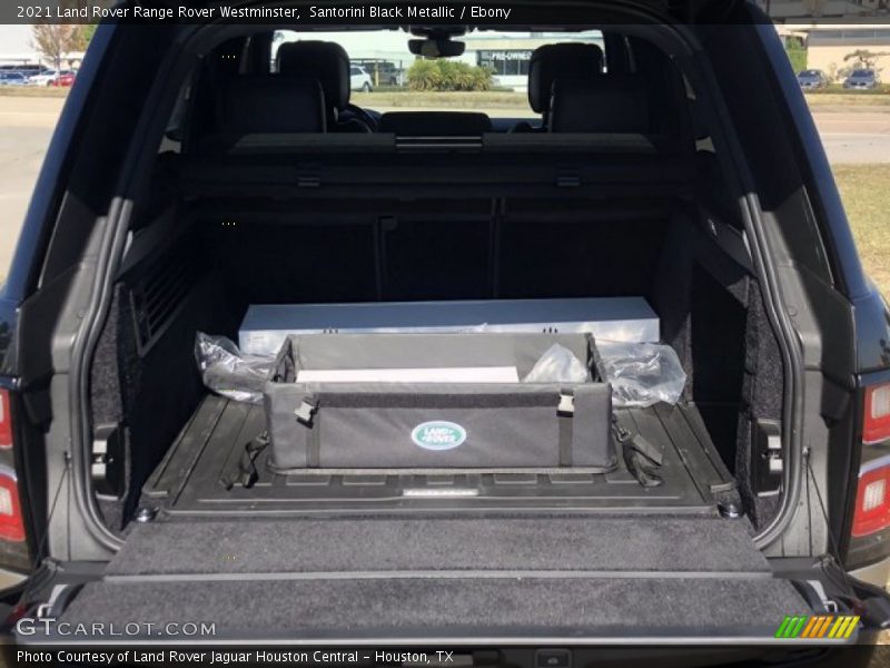  2021 Range Rover Westminster Trunk