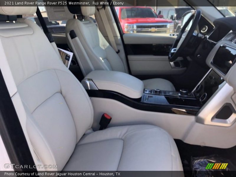 Fuji White / Ebony 2021 Land Rover Range Rover P525 Westminster