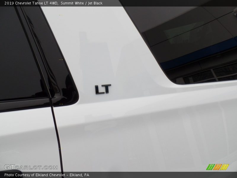 Summit White / Jet Black 2019 Chevrolet Tahoe LT 4WD